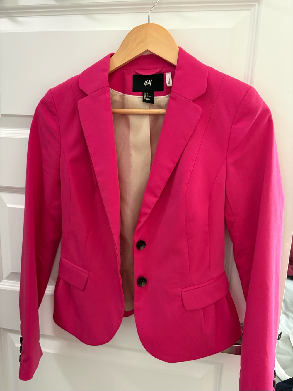 H&M Fuchsia Notch Lapel Tailored Blazer